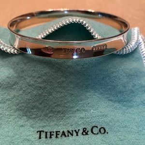 Tiffany 1837 silver bangle